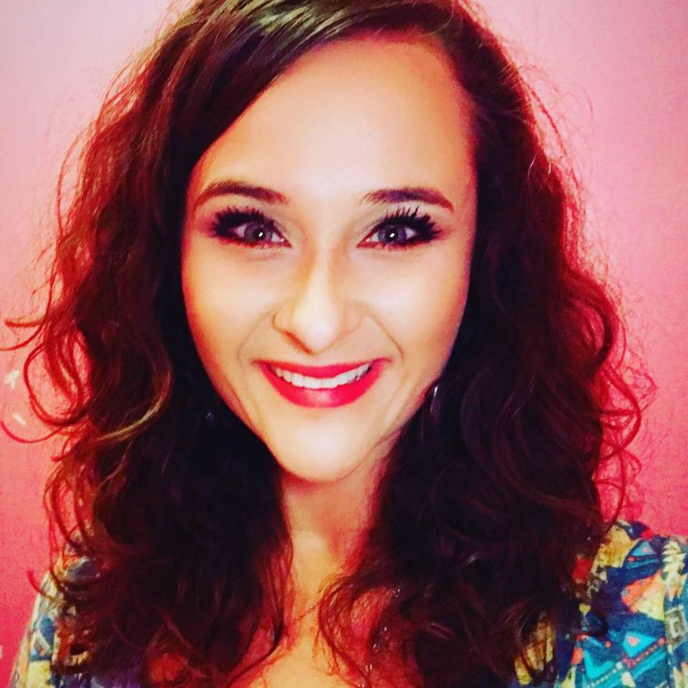 Meet your Posher, Nikki